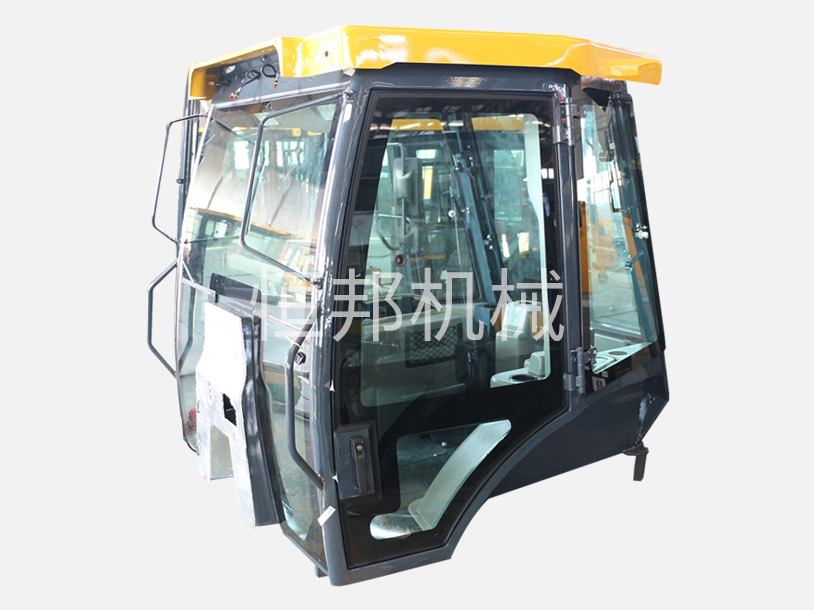 What are the matters needing attention in the use of brake oil in excavator cab